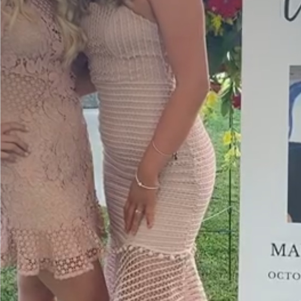 Elegant Pink Lace Dress